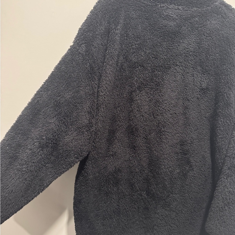 Express Black Textured Pullover - image 3